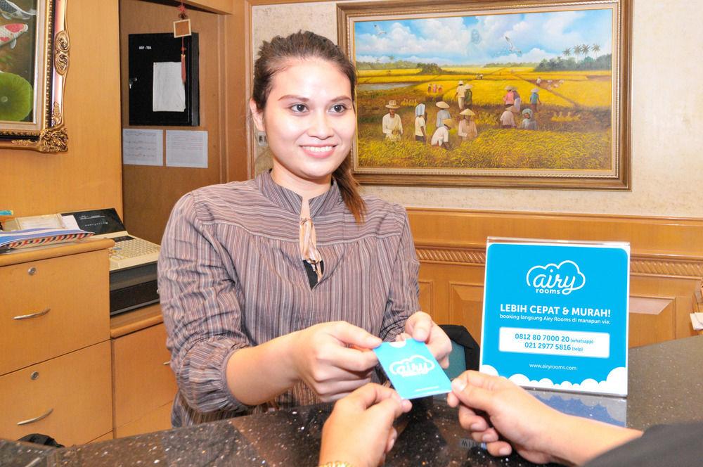 Hotel Maricaya Makassar Bagian luar foto