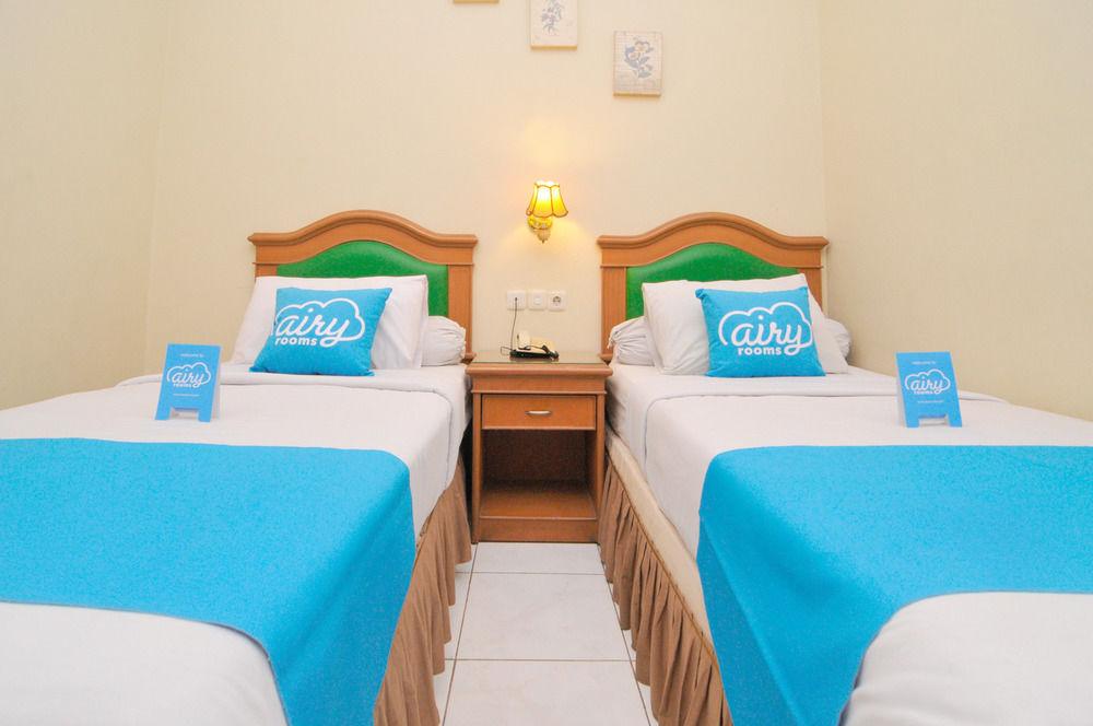 Hotel Maricaya Makassar Bagian luar foto