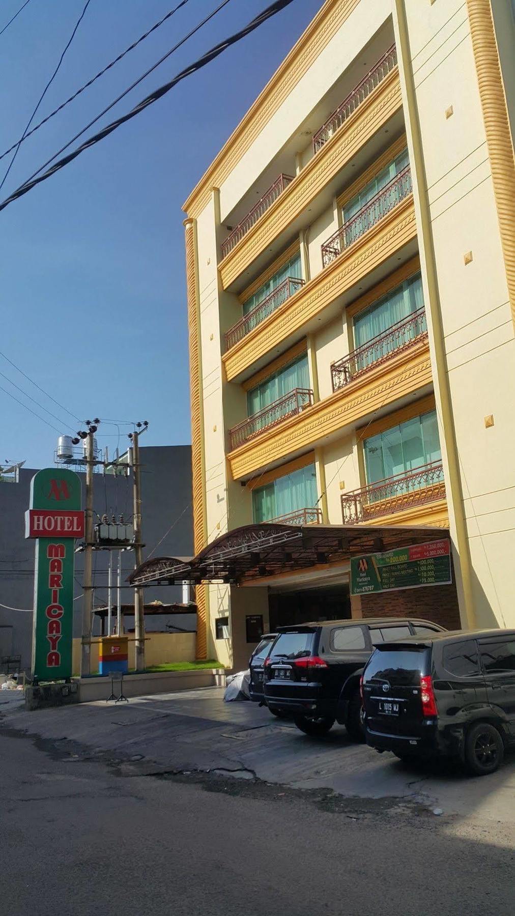 Hotel Maricaya Makassar Bagian luar foto