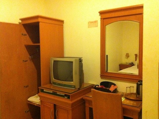 Hotel Maricaya Makassar Bagian luar foto